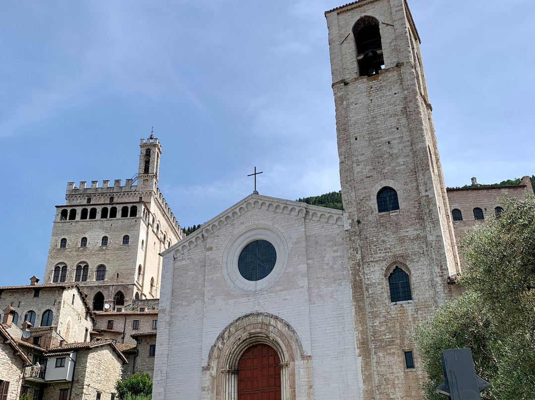 Chiesa Collegiata di San Giovanni Battista-古比奥必去景点