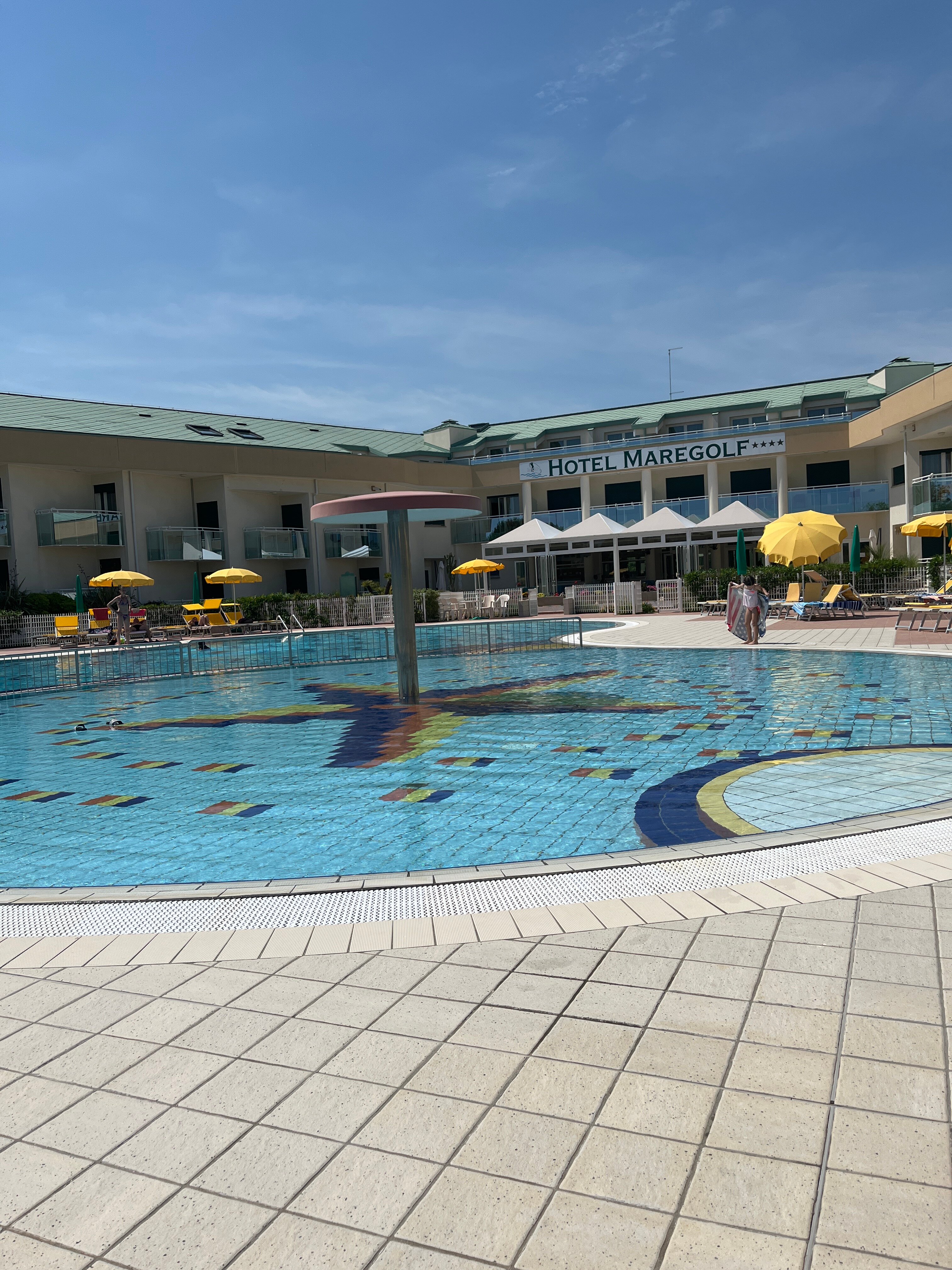 Hotel Maregolf-官方