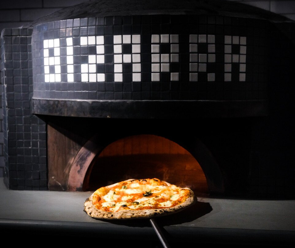 Pizza Bizarra