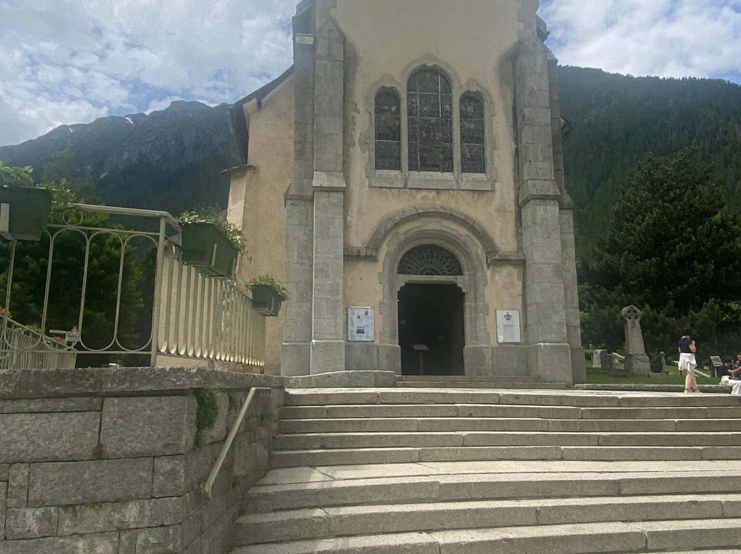 Eglise Saint Michel-霞慕尼必去景点