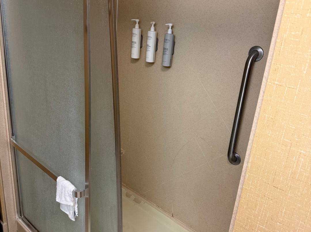 Hampton Inn & Suites Smithfield主图