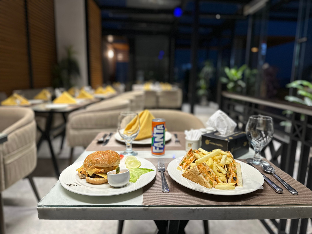 Fiora Hotel