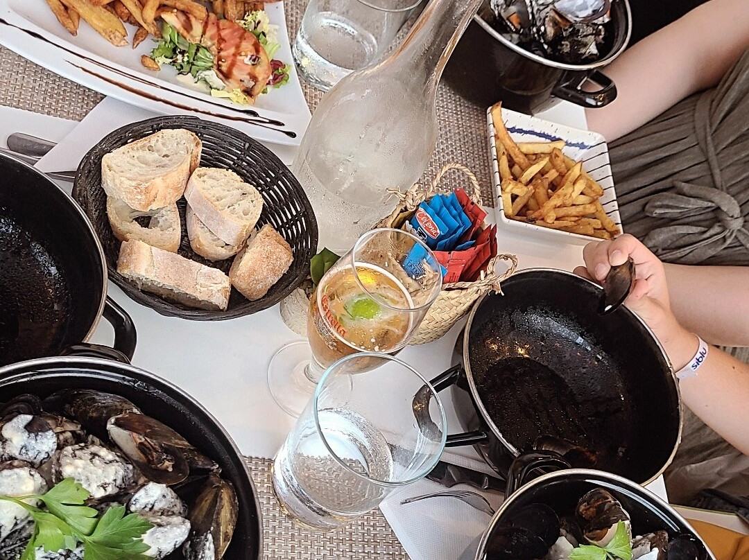 C'est La Moule À La Plage