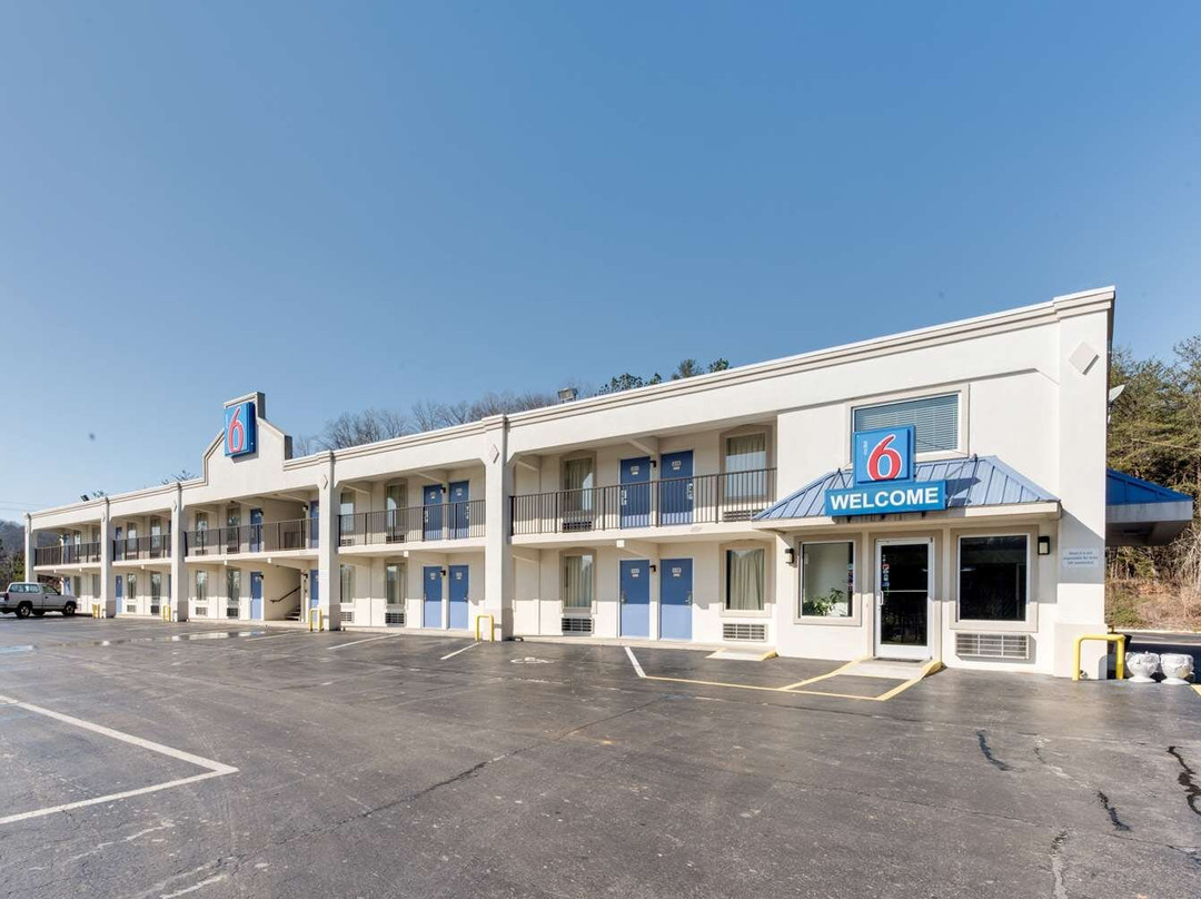 Coalfield酒店住宿-金士顿6号汽车旅馆