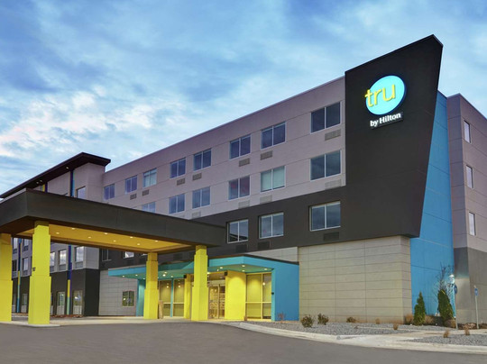 Tru by Hilton Springfield Downtown