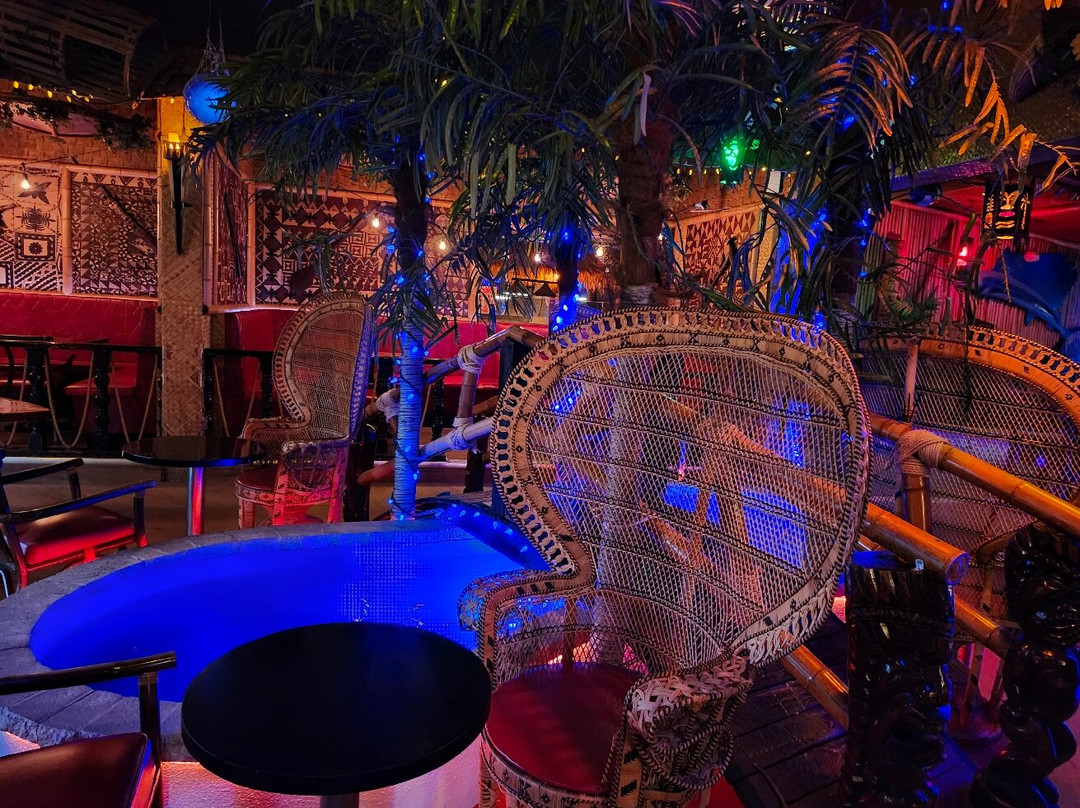 Hotel-Motel Coconut主图