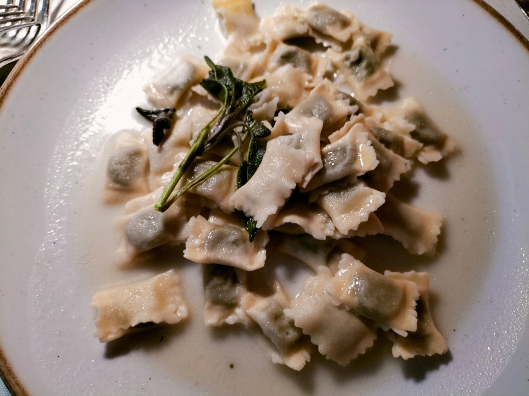 卡斯特酒店主图