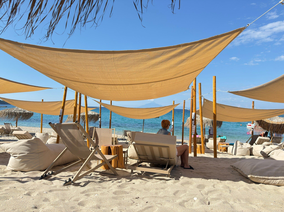 Paralia Pefkari-Thasos必去景点