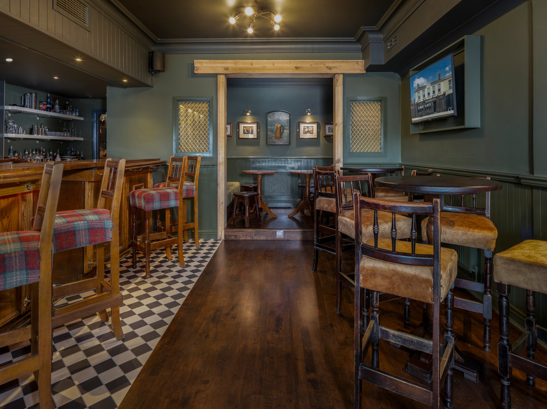 McCormack’s Bar & Lounge