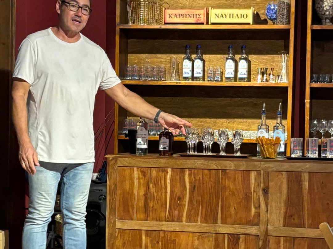 Karonis Distillery-纳夫普利翁必去景点