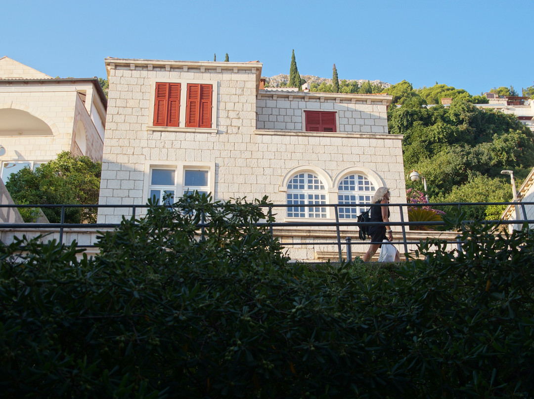 埃克萨勒斯尔酒店主图