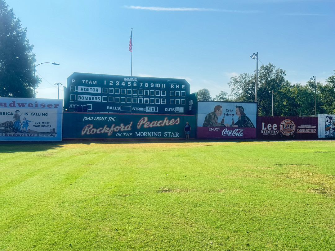 League Stadium-Huntingburg必去景点
