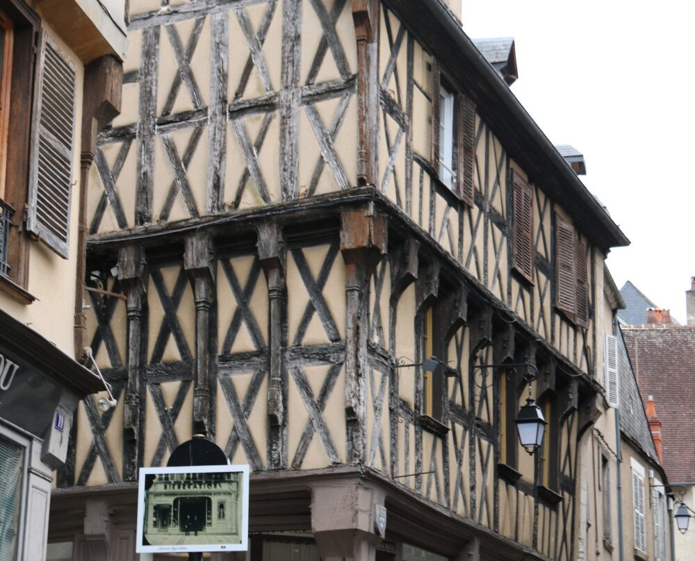 Rue Bourbonnoux-布尔日必去景点