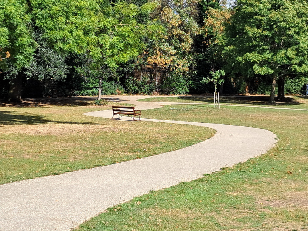 Raphael Park-Romford必去景点