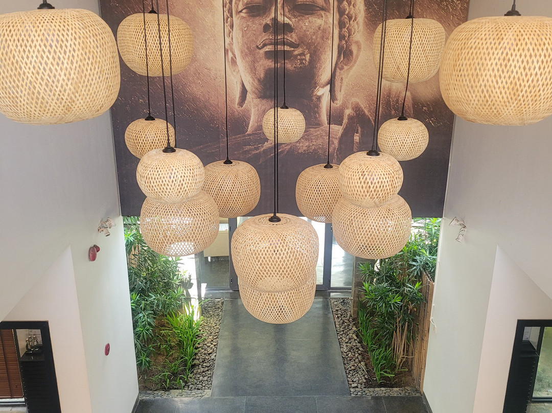 YHI Spa-岘港必去景点