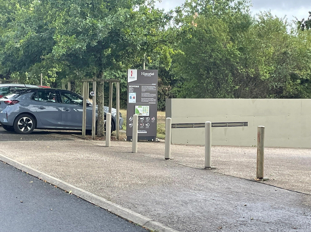 Historial of Vendee-Les Lucs-sur-Boulogne必去景点