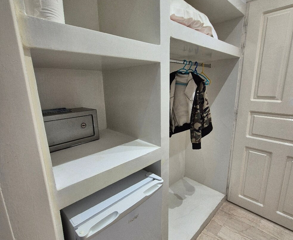 洛多斯酒店主图