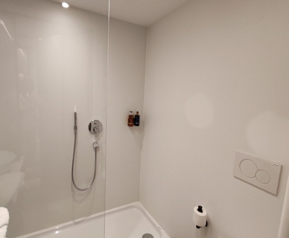 Nelson's Hotel主图