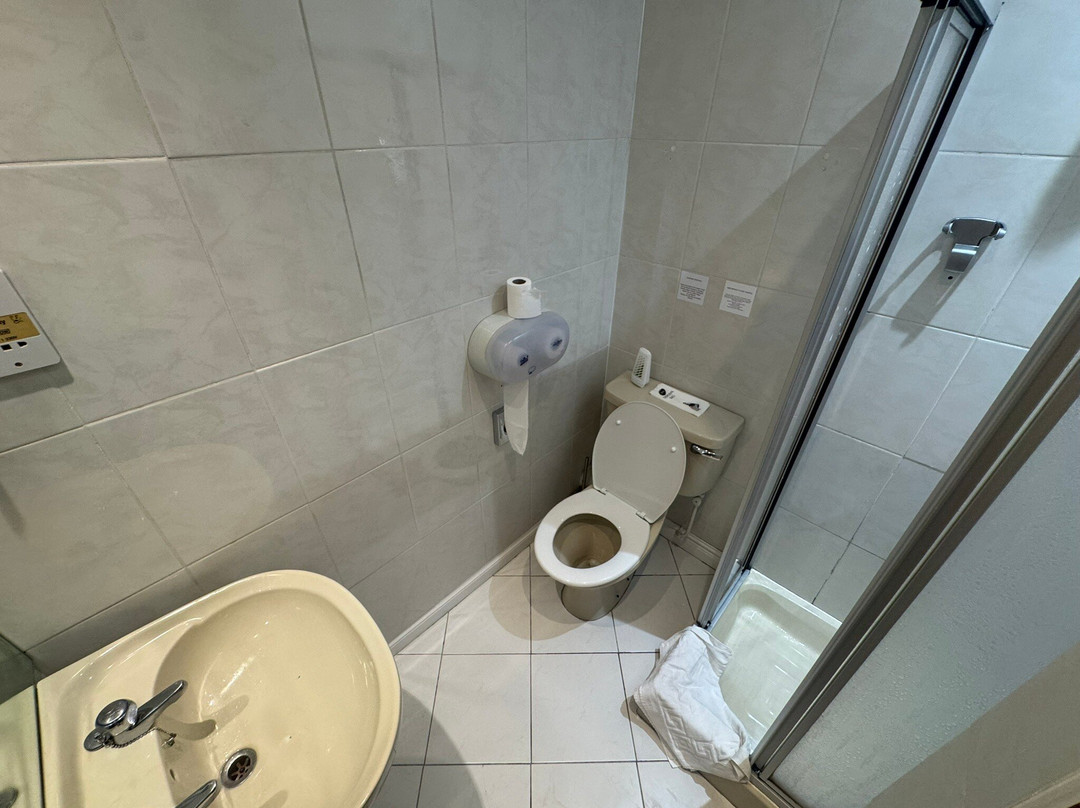 Caledonian Hotel主图