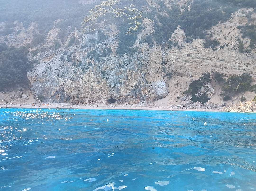 Agostino Charter-Cala Gonone必去景点