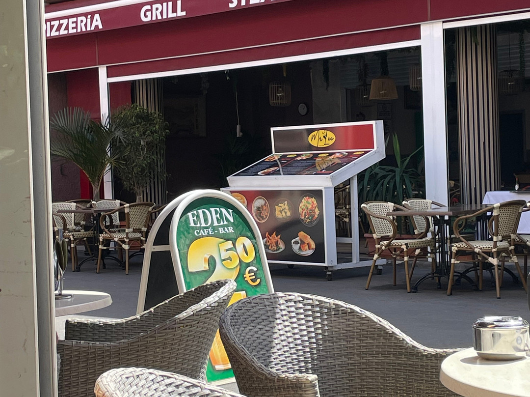 Cafe Eden Bar-英国人海滩必去景点