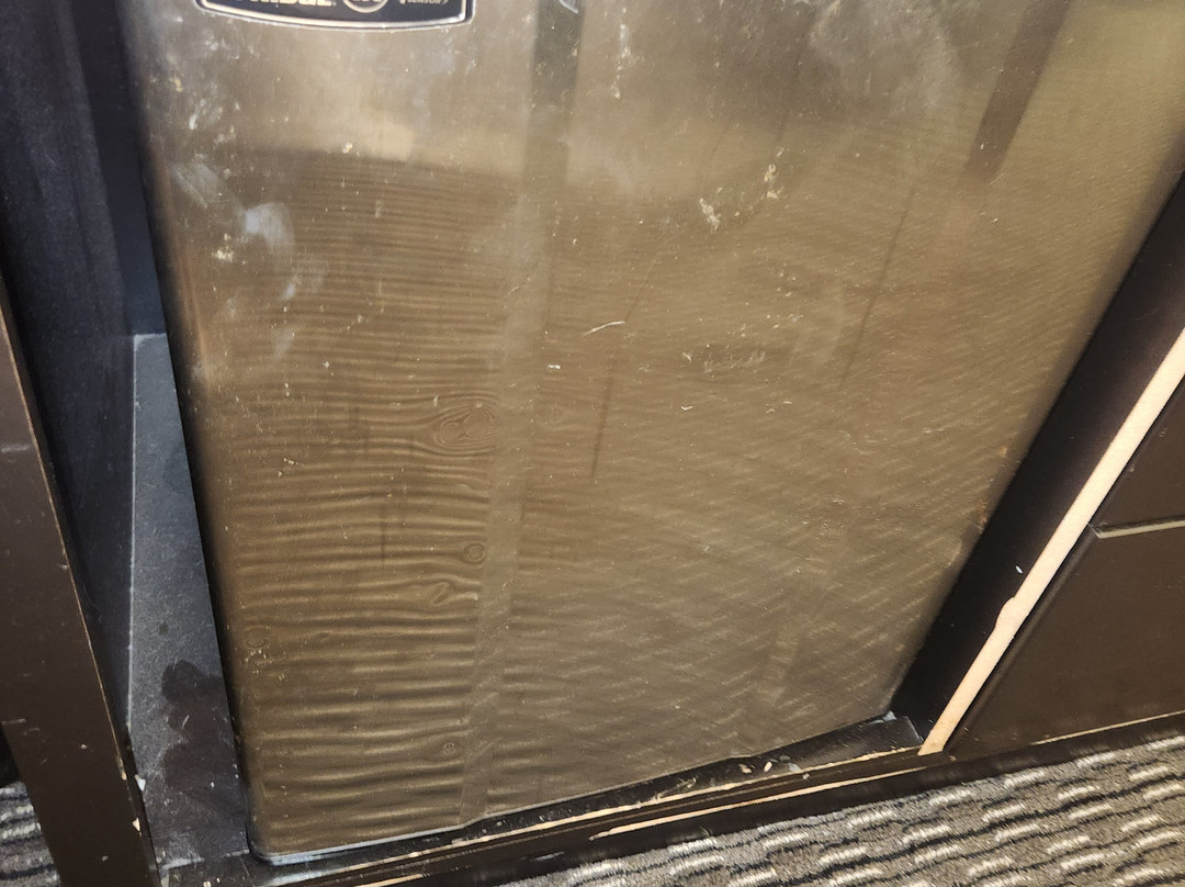 La Quinta Inn & Suites by Wyndham Detroit Utica主图