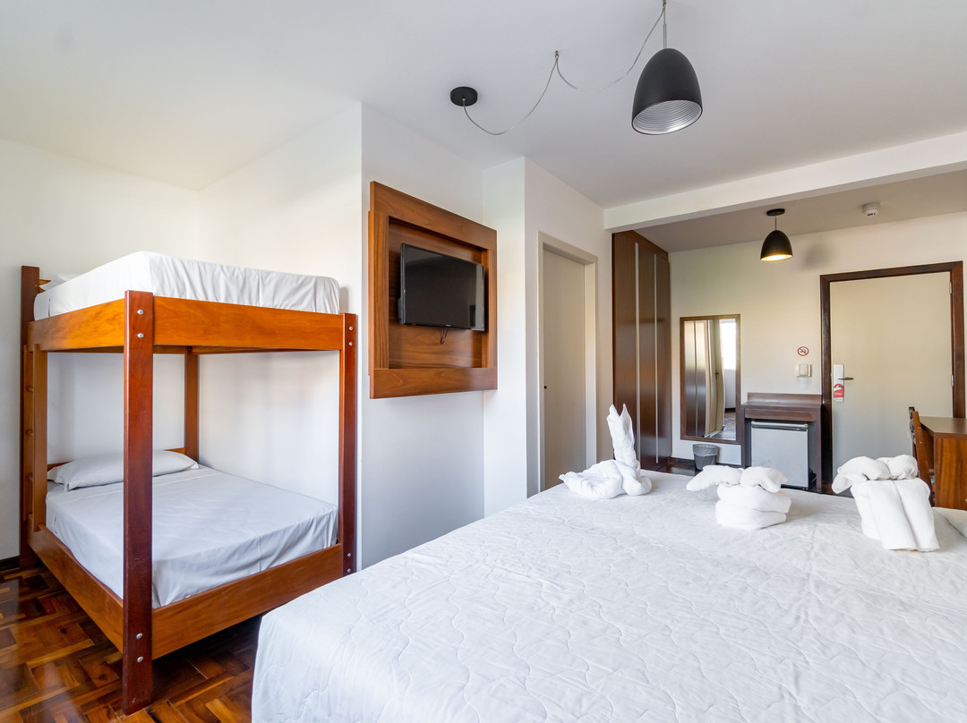 Costa Verde Beach Hotel主图