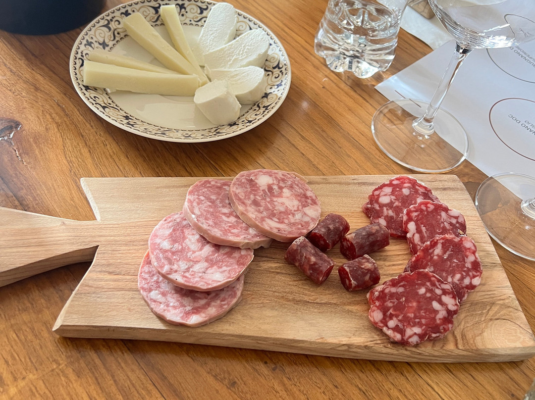 Cantina Roggero Vini - Albugnano-Albugnano必去景点