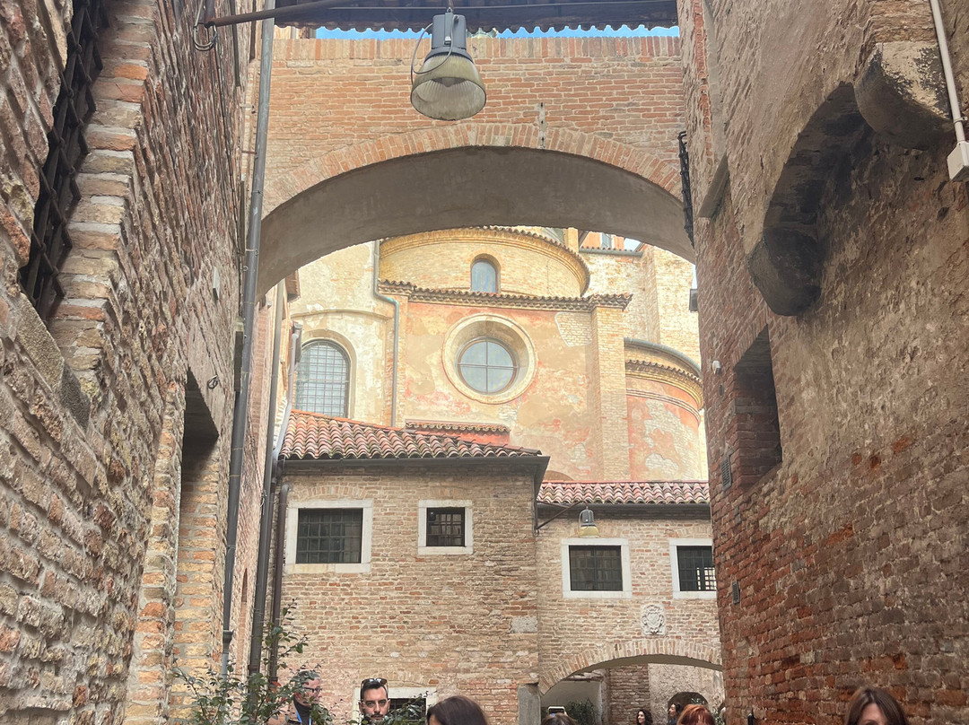 Cattedrale di San Pietro Apostolo-特雷维索必去景点