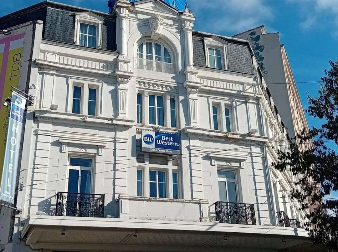 Talant酒店住宿-基里亚德迪容中央酒店