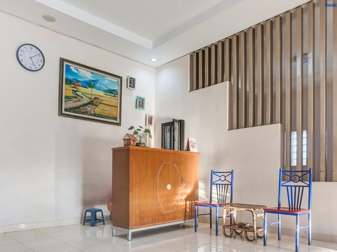 Balla Parang酒店住宿-OYO 91316 Hh Guest House Makassar