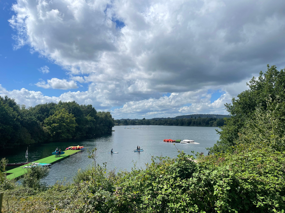 水上运动公司-Redhill必去景点