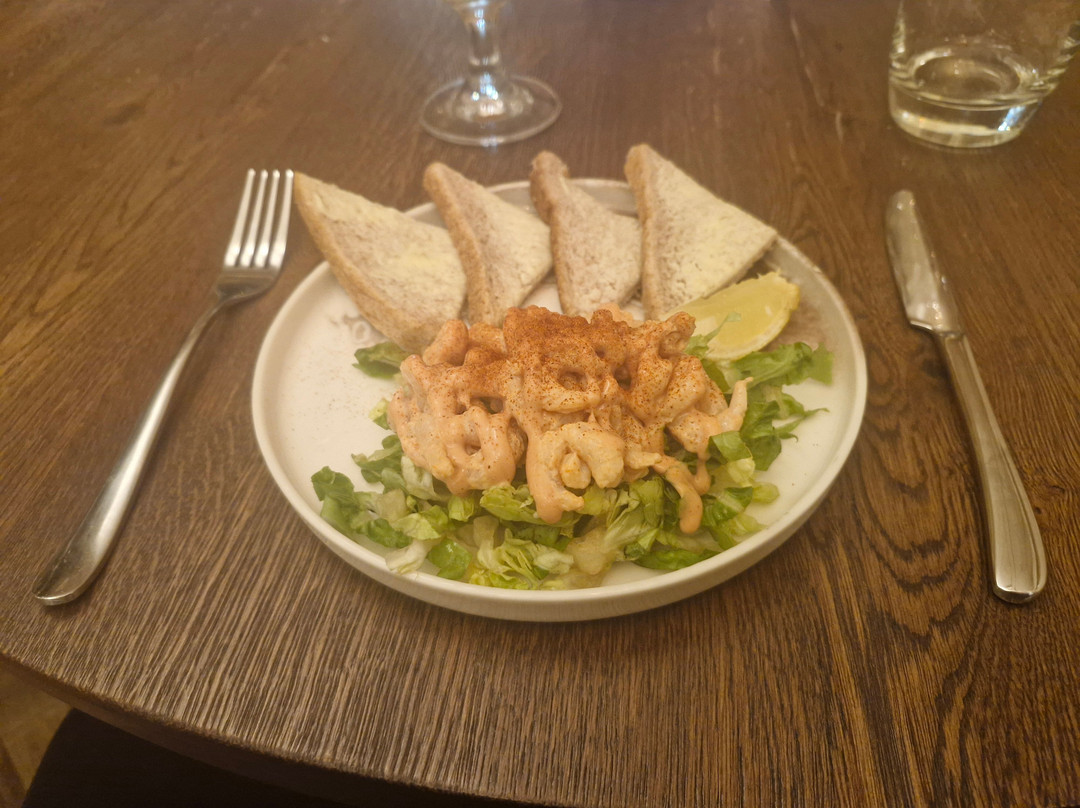 霍尔特住宿酒店主图