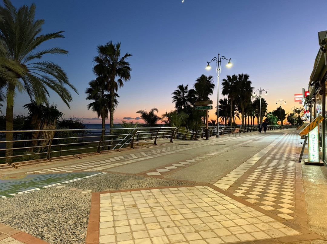 Miluca Restaurant & Bar