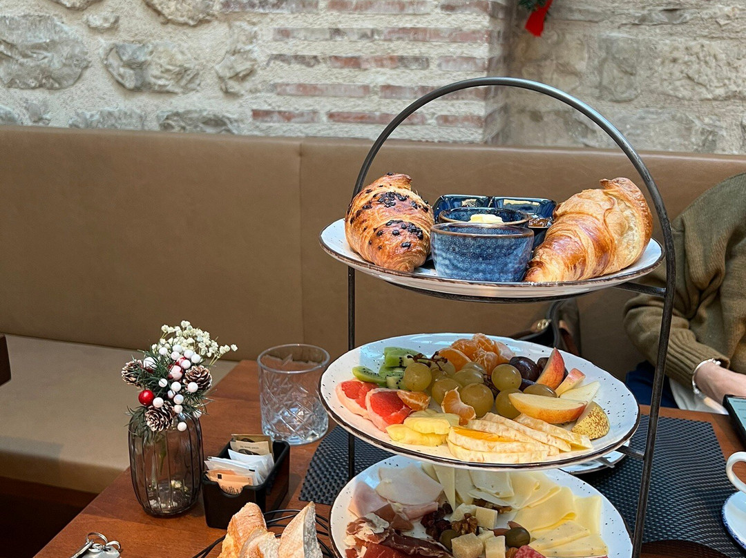 Hotel Vestibul Palace主图