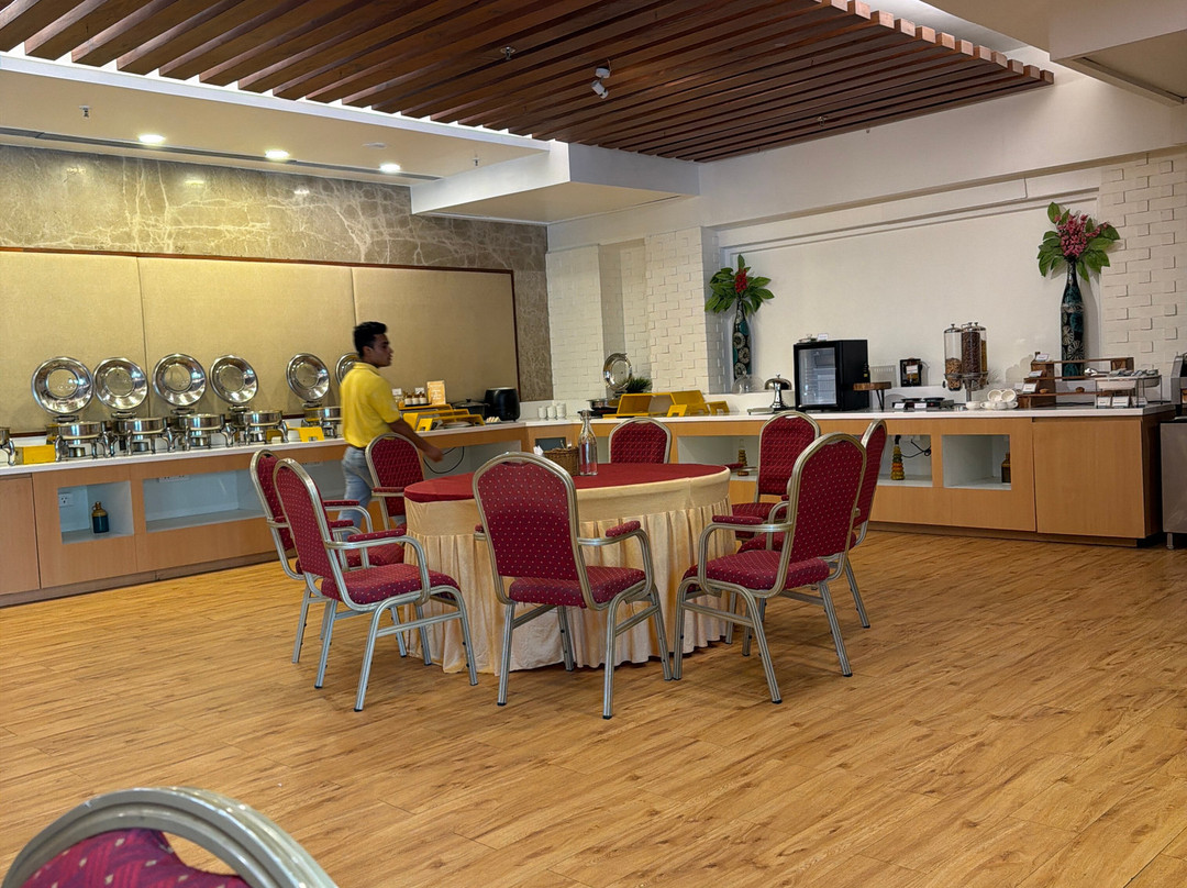 Bloom Hotel SG Highway主图