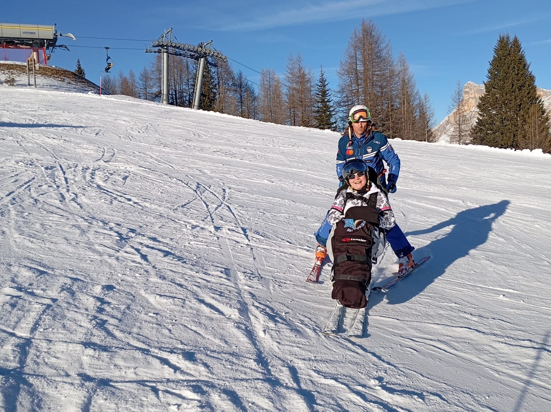 Scuola Sci&Snowboard Badia Pedraces-巴迪亚必去景点