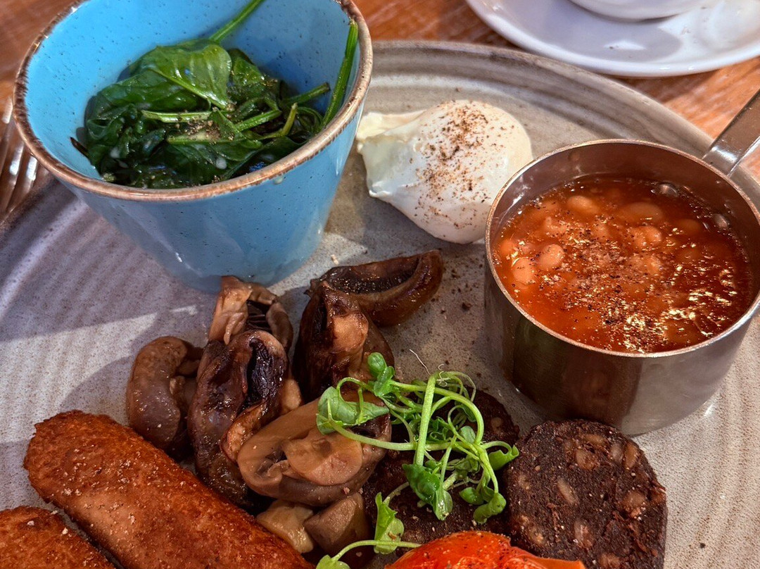 经典英国韦恩安居酒店主图