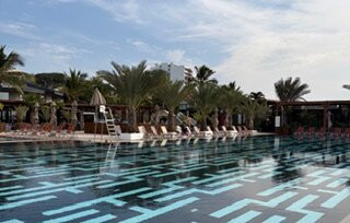 泰鲁碧酒店主图