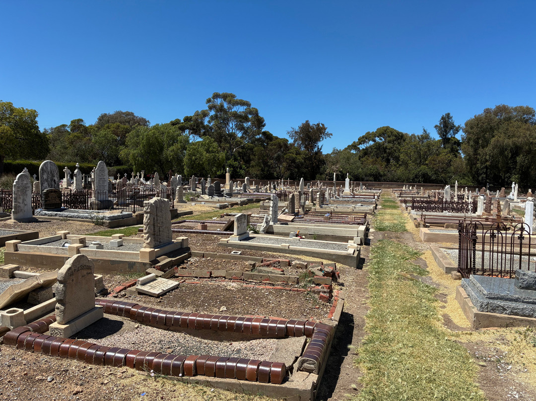 West Terrace Cemetery-阿德莱德必去景点