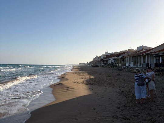 Playa de La Babilonia-瓜尔达马尔德尔塞古拉必去景点