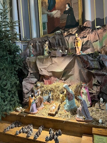 Eglise Saint-Jean Baptiste-梅杰夫必去景点