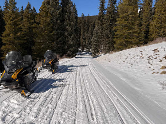 Snowmobile Adventures-杜兰戈必去景点