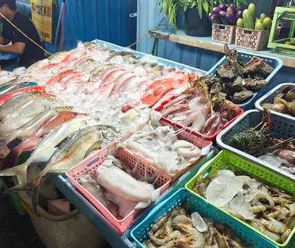 SO Bajo Night Market-Labuan Bajo必去景点