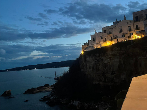 Vieste Promenade-维耶斯泰必去景点