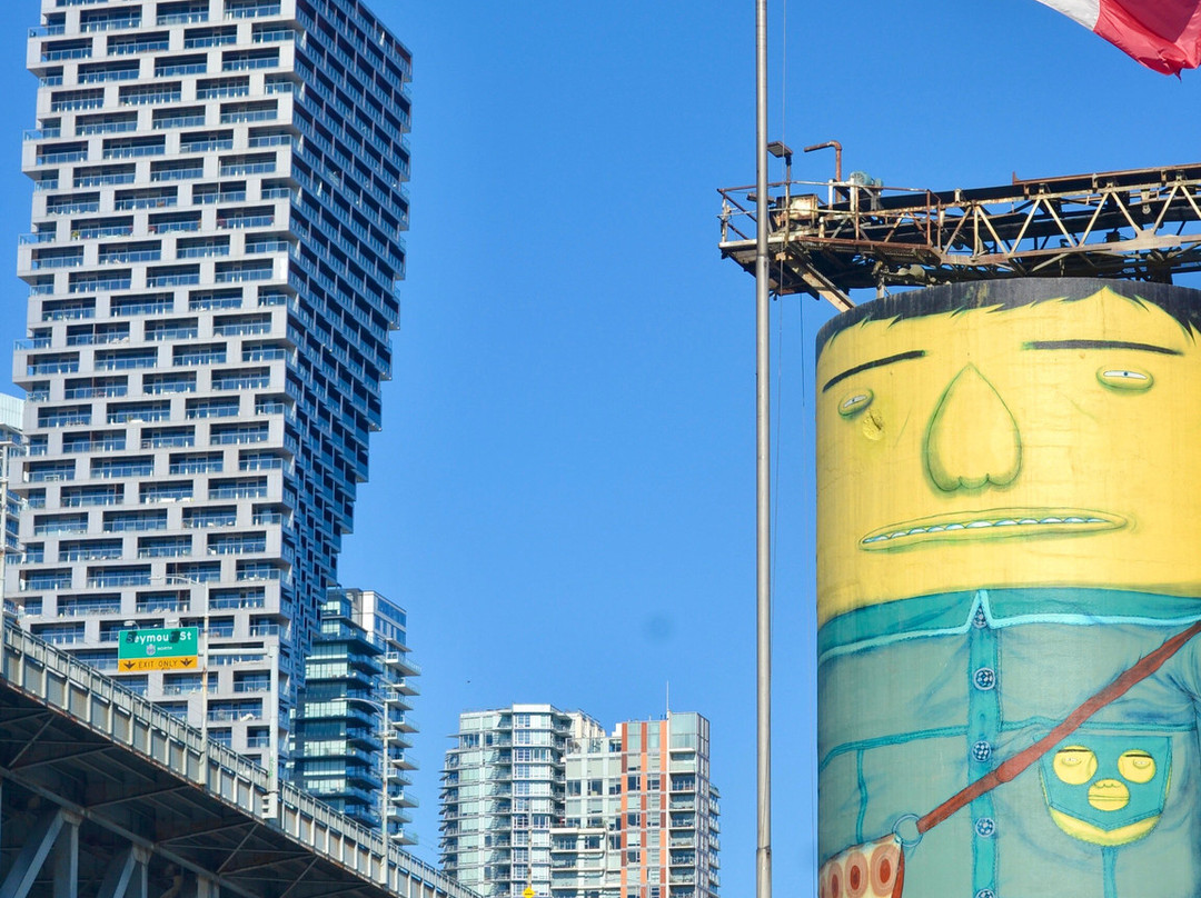 Granville Giants Murals-温哥华必去景点