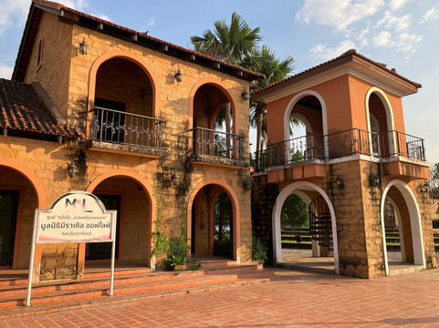 图布兰-维罗纳酒店主图