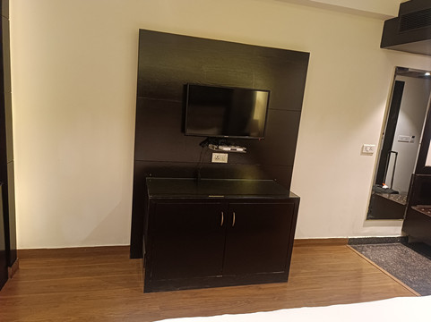 棕榈庭酒店主图