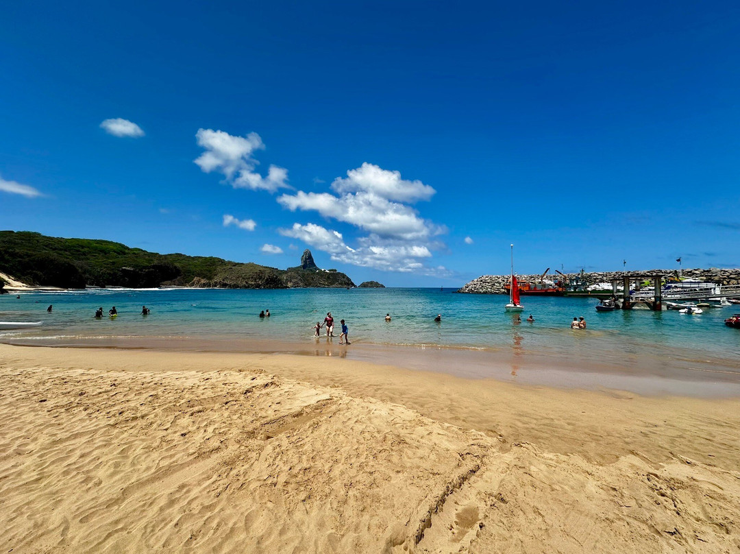 Porto de Santo Antonio Beach-费尔南多-迪诺罗尼亚群岛必去景点