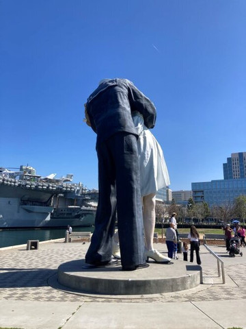 The Unconditional Surrender-圣地亚哥必去景点